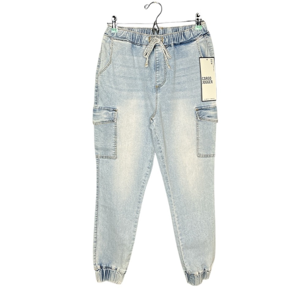 Almost Famous Light Blue Jogger Jeans‎ Size Medium